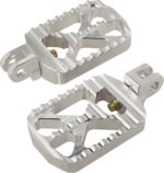 635A6849-739B-4156-953A-3A62130F5914 Bear Claw Foot Pegs - Silver - Triumph