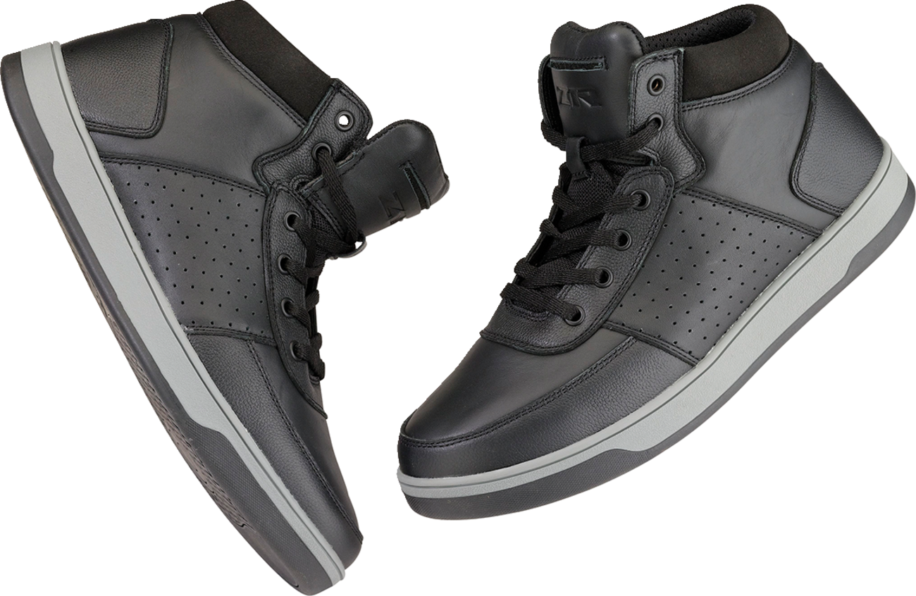 BCC8DB6E-B772-4301-AE0F-18C487F3F35E Z1R - Dundee Boots - Black