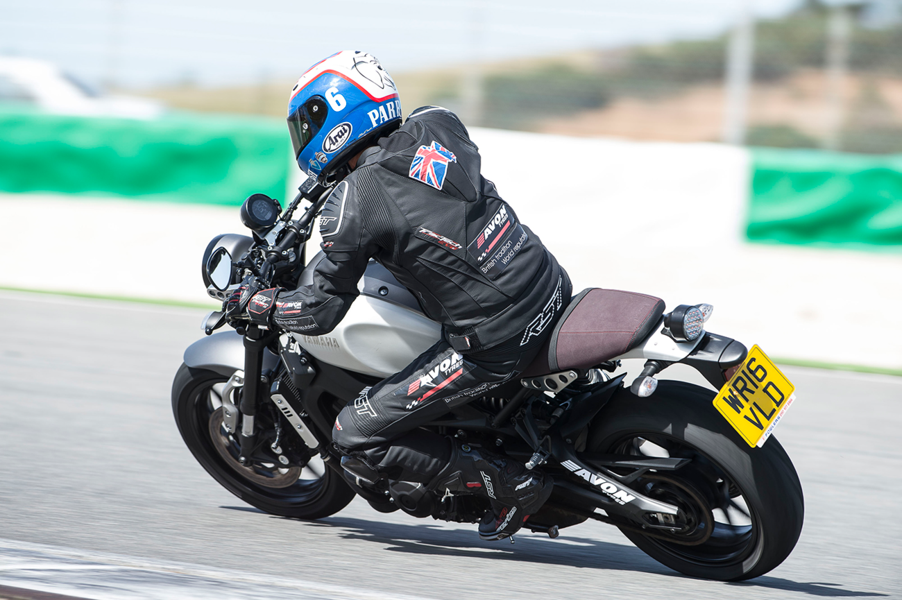 D3545653-10FD-46E0-B4B8-0ED28CBDA2FA Avon - Tire - Spirit ST - Front - 120/70ZR18 - (59W)