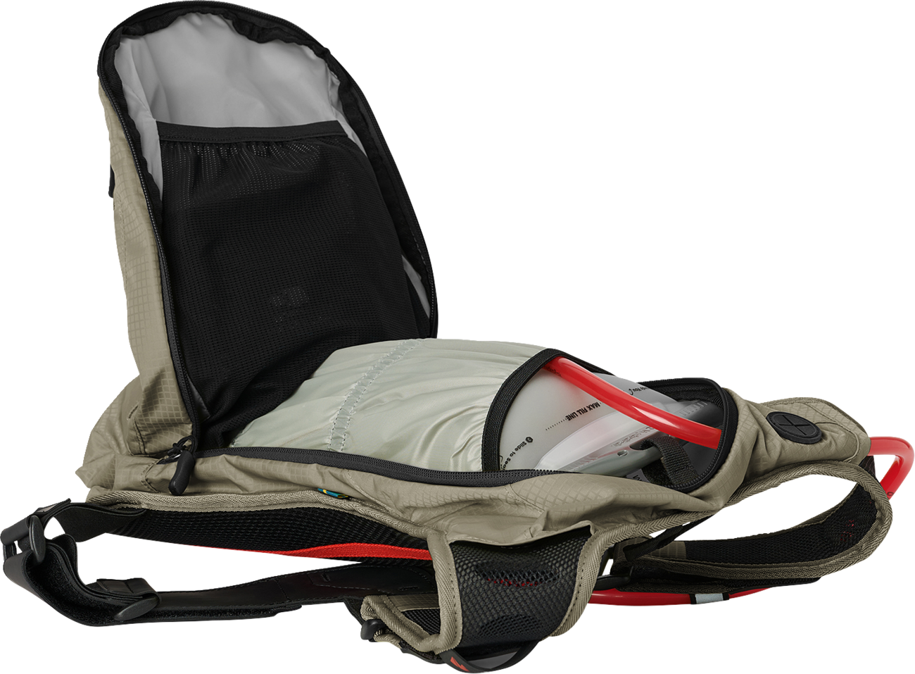 CB2422EA-51CD-4414-B449-FFFD16645C8E Uswe - Outlander Hydration Pack - 9L - Sand