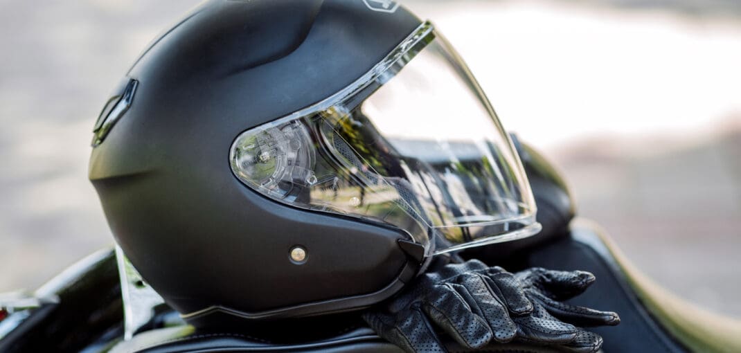 image of a motorcycle helmet - learn how long motorcycle helmets last with Motohorse, a motorcycle parts & accessories online shop