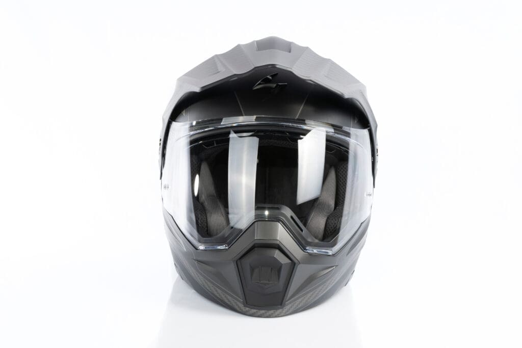 image of a forward facing modular helmet - what is a modular helmet? learn with more with Motohorse